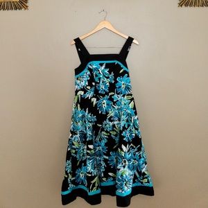 R & K beautiful floral dressy dress